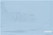 فرود هواپیما در کولاک برف فرودگاه اردبیل