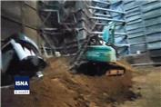 سقوط جرثقیل از ارتفاع 30 متری در زعفرانیه