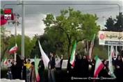زنجیره انسانی در مقابل نیروگاه حرارتی مشهد